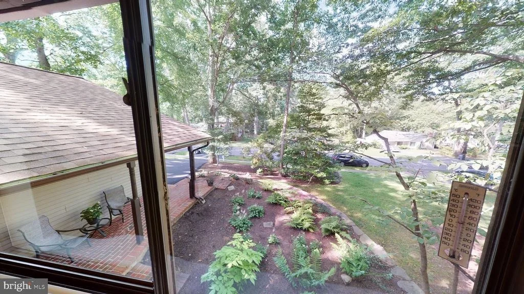 Photo of 11247 HANDLEBAR ROAD
