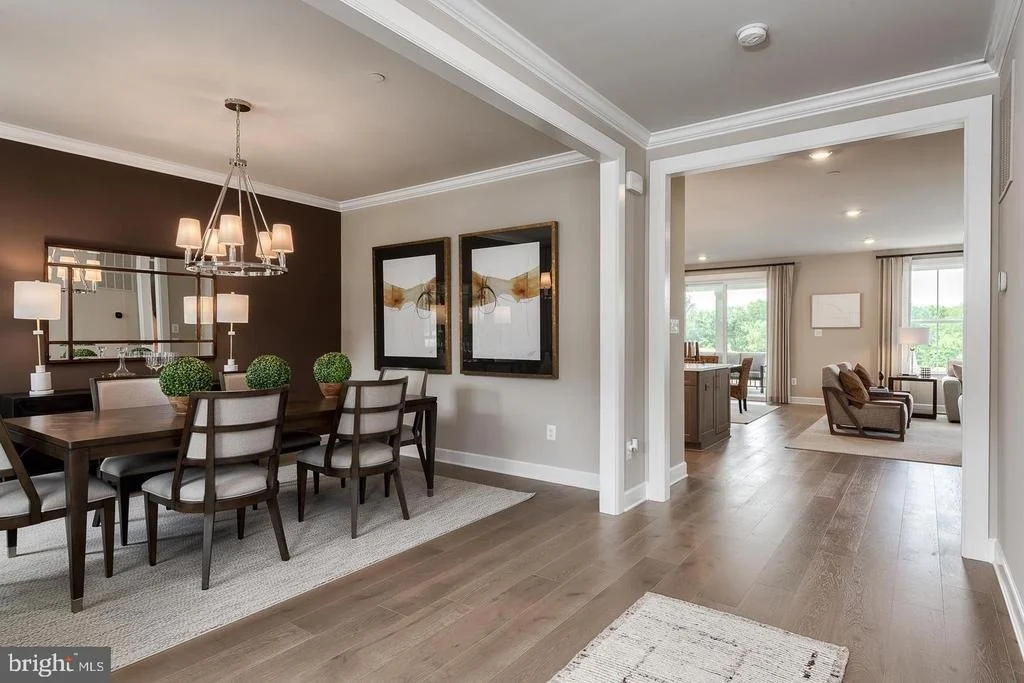 Photo of 1317 LEELAND FOREST
