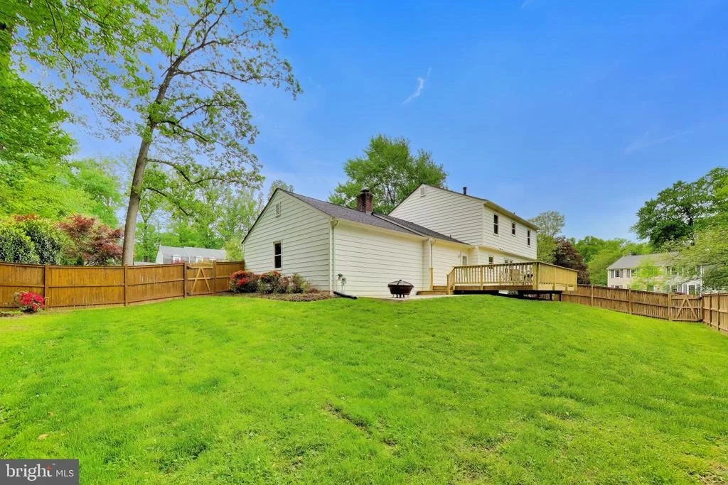 Photo of 5125 KING DAVID BOULEVARD