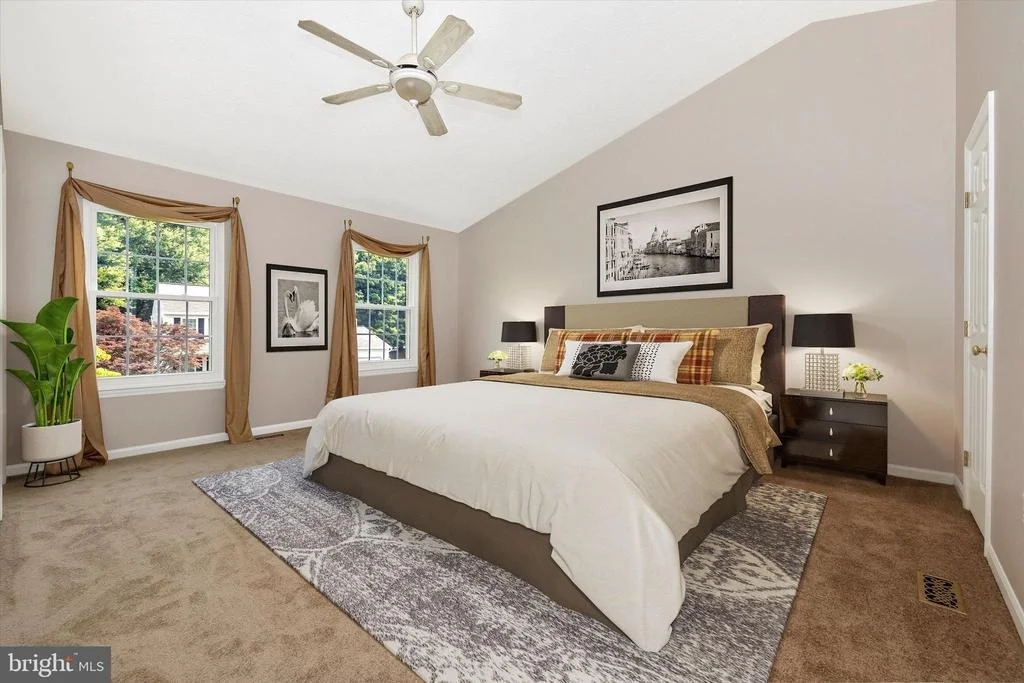 Photo of 112 BOOKHAM LANE