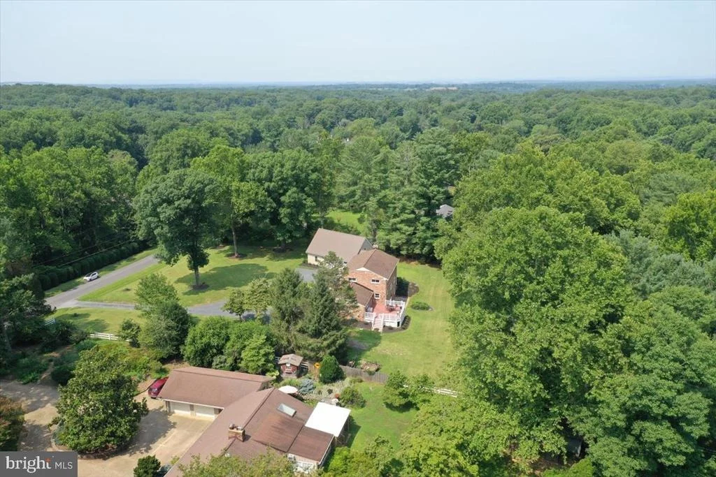 Photo of 14811 SPRINGFIELD ROAD