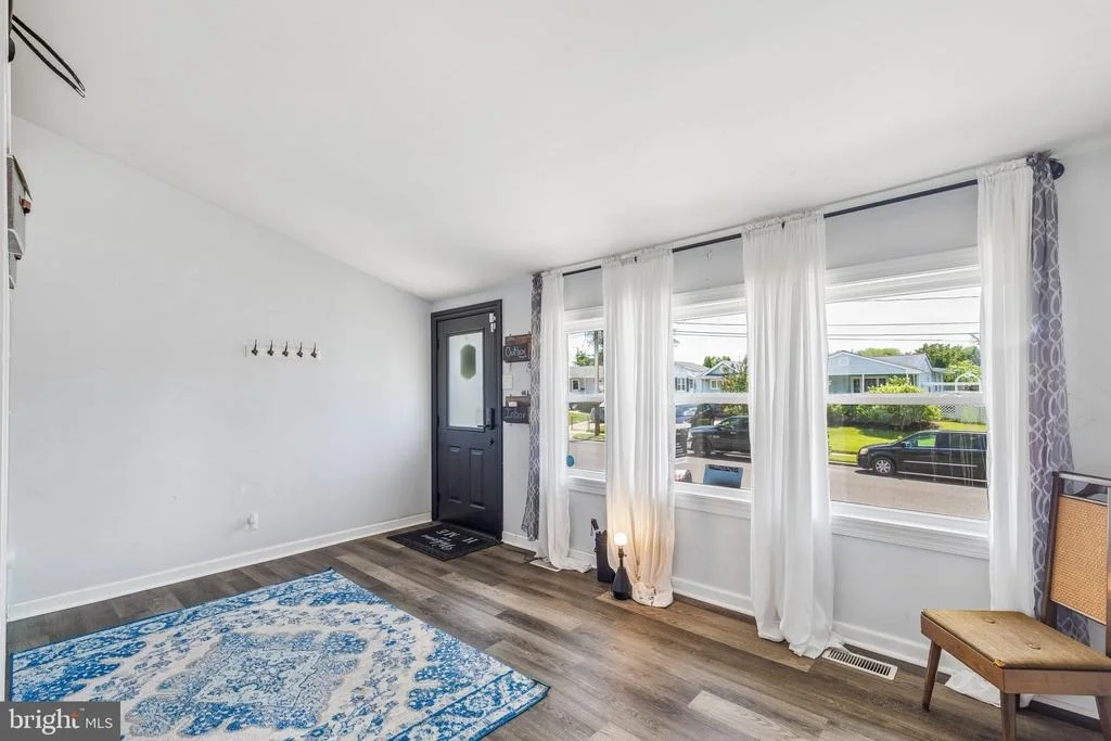 Photo of 35 INDIAN QUEEN LANE