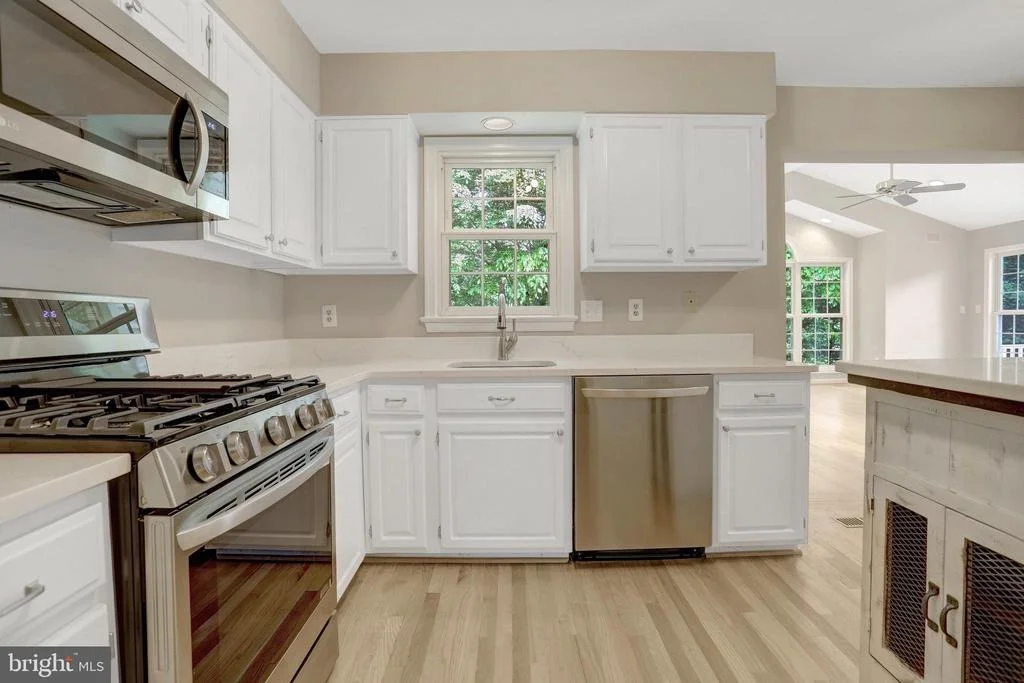 Photo of 9241 NORTHEDGE DRIVE
