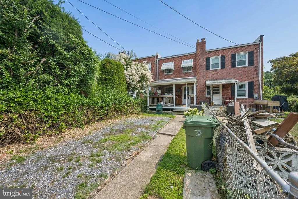 Photo of 1432 REDFERN AVENUE