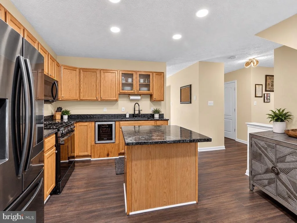 Photo of 5435 SIR DOUGLAS DRIVE