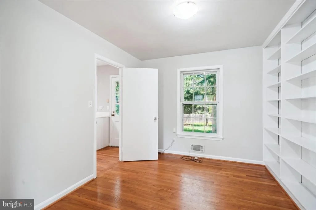 Photo of 11909 SMOKETREE ROAD