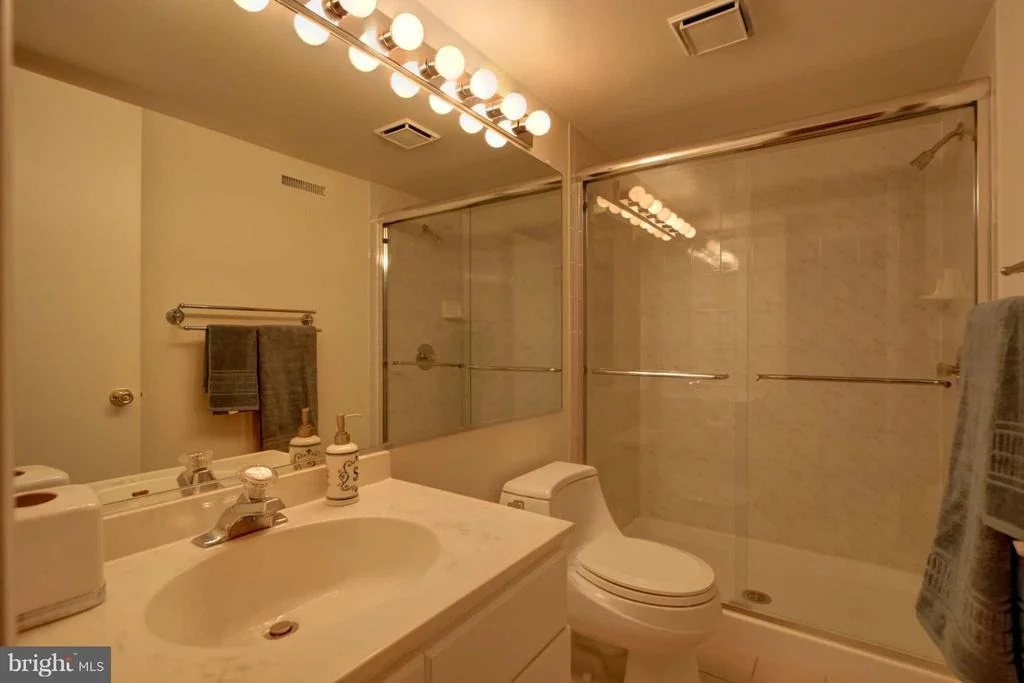 Photo of 6148 CAMELBACK LANE