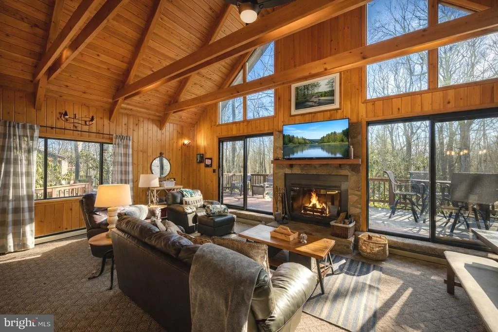Photo of 61 FREDERICK CIRCLE