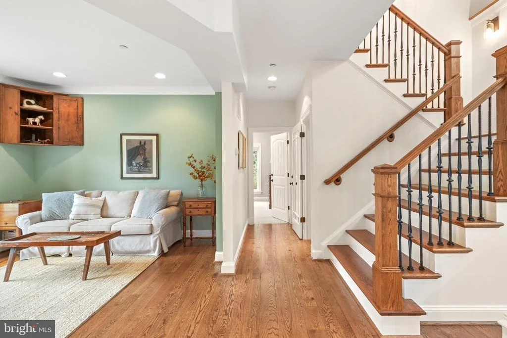Photo of 8812 YELLOW SPRINGS ROAD