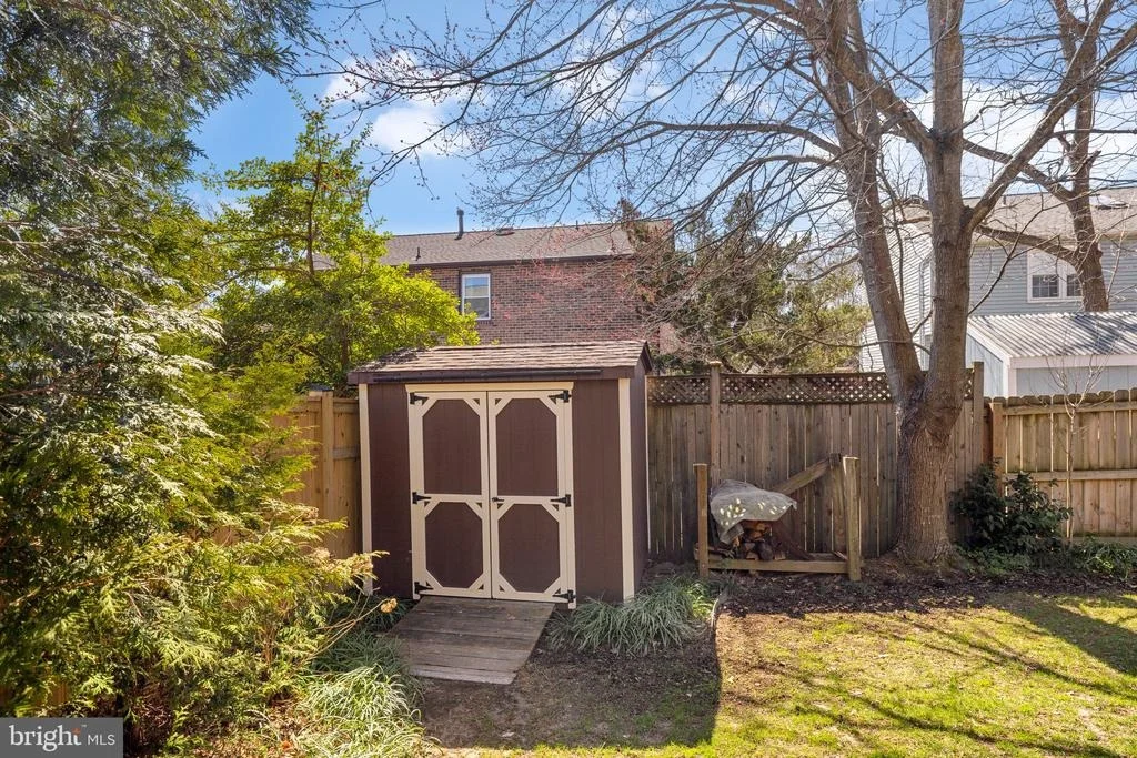 Photo of 9715 BIGGERS ROAD