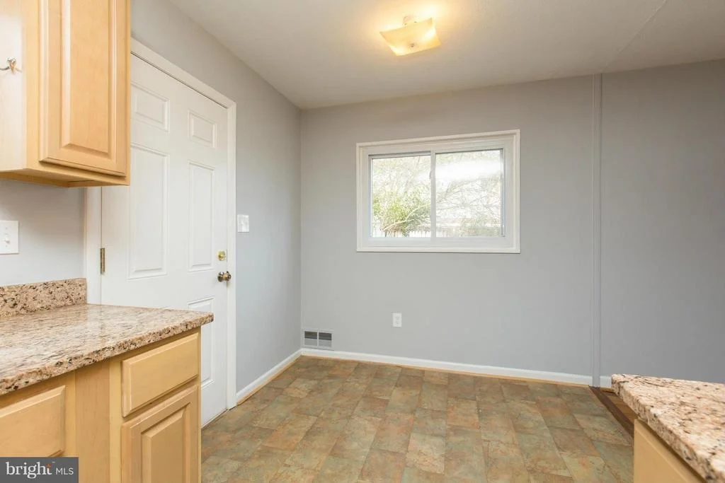 Photo of 1502 JAMES STREET