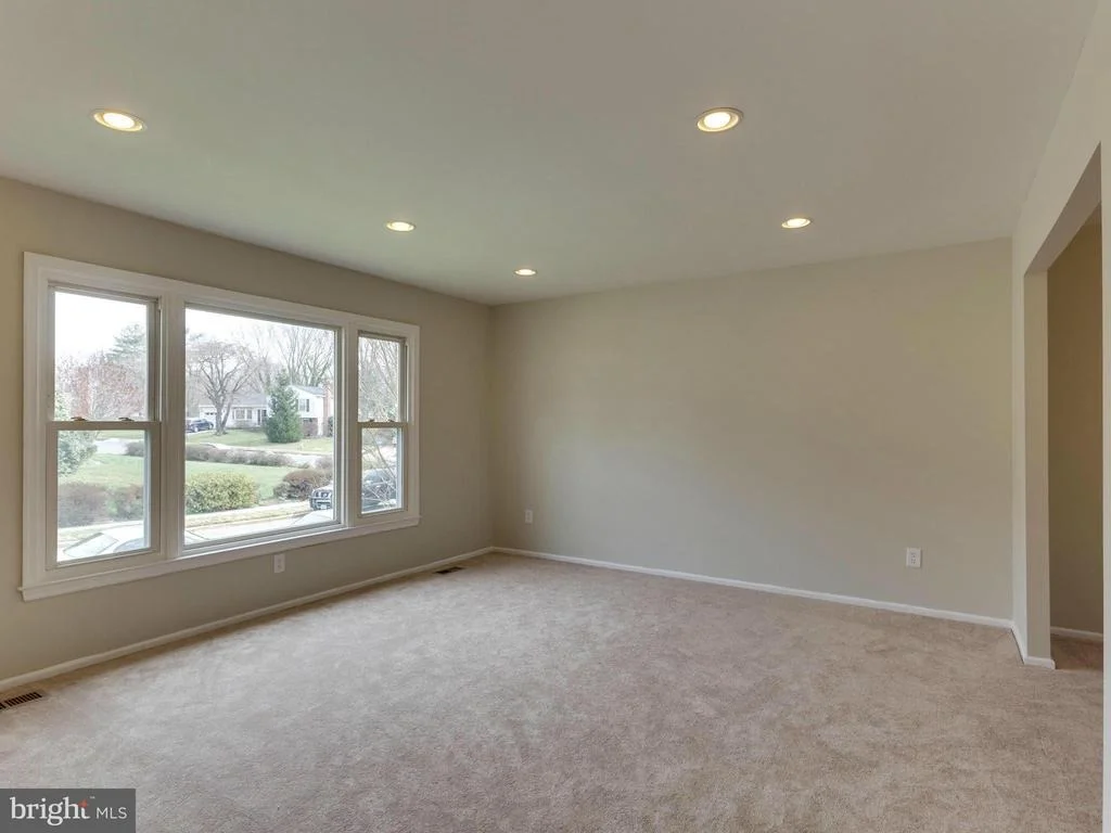 Photo of 5306 CROWN POINT ROAD