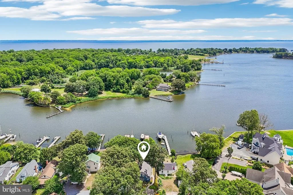 Photo of 275 GIBSON ROAD