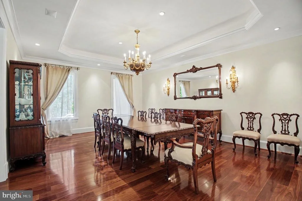 Photo of 5985 SAINT CATHERINES LANE