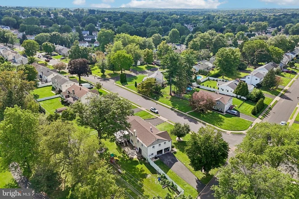 Photo of 865 WORTHINGTON DRIVE