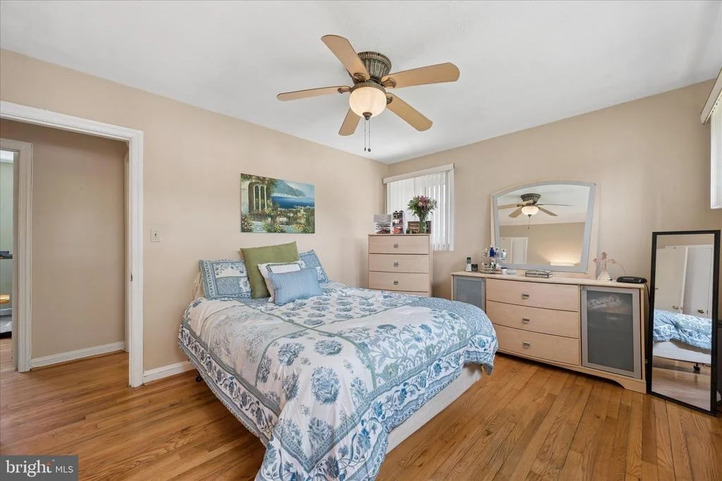 Photo of 6803 ADELPHI ROAD