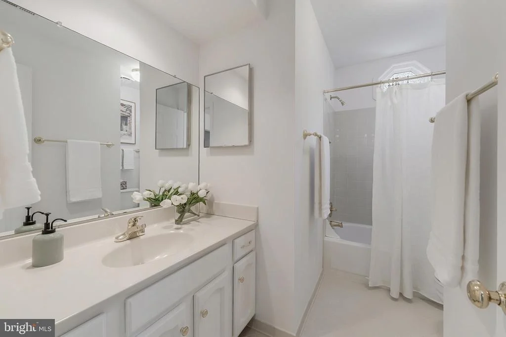 Photo of 10332 DUNN MEADOW ROAD