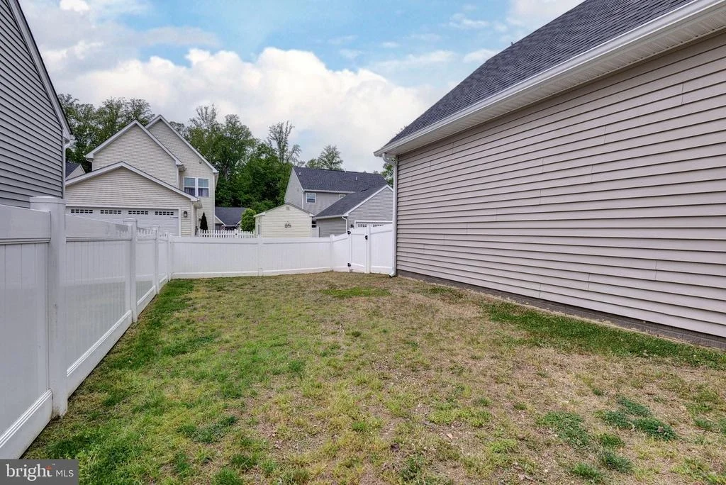 Photo of 6122 PRICKET ROAD