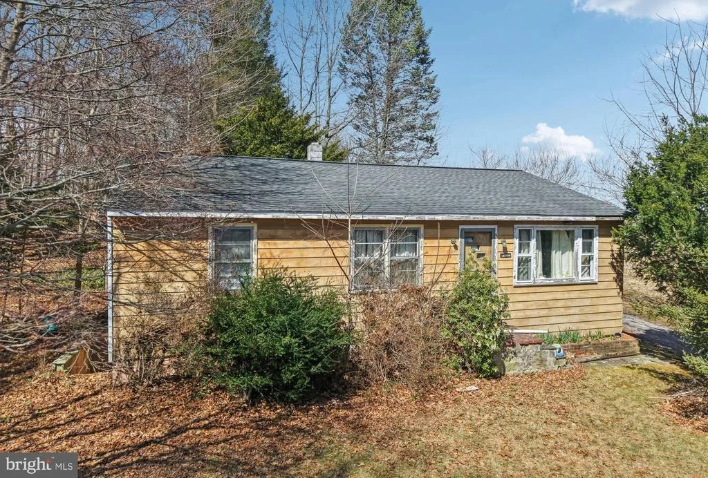 Photo of 18700 GRAYSTONE ROAD