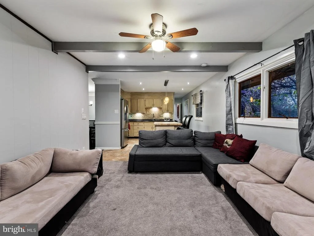 Photo of 8518 BRIARCROFT LANE