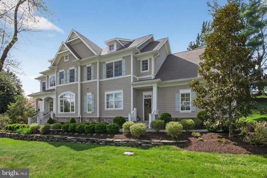 Photo of 1420 KURTZ ROAD