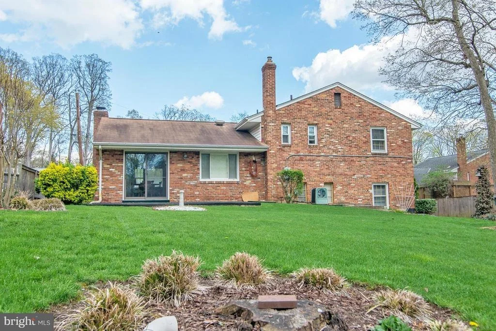 Photo of 910 JUNIPER PLACE