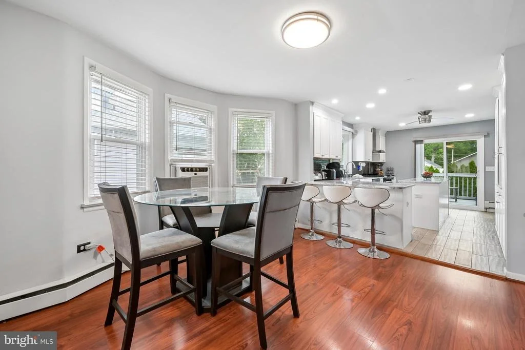 Photo of 211 BARLOW AVENUE