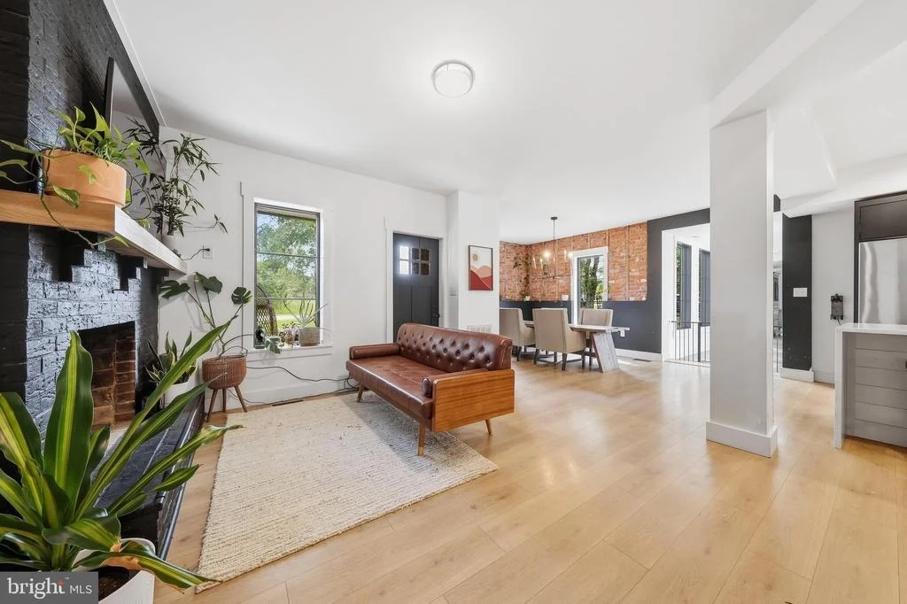 Photo of 10814 POWELL ROAD