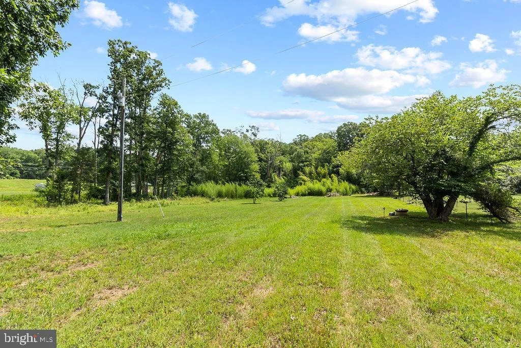 Photo of 5719 BEVERLEYS MILL ROAD