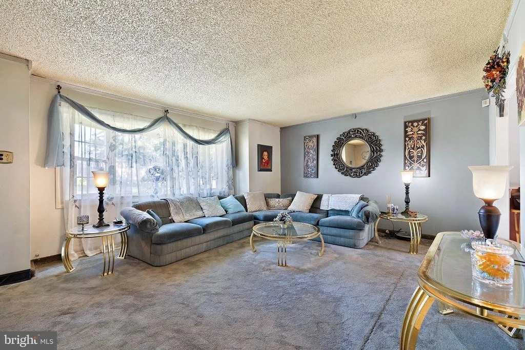 Photo of 8 NEPONSET ROAD