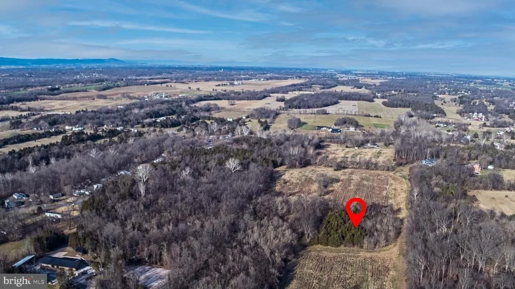 Photo of 8045 AVIS MILL ROAD