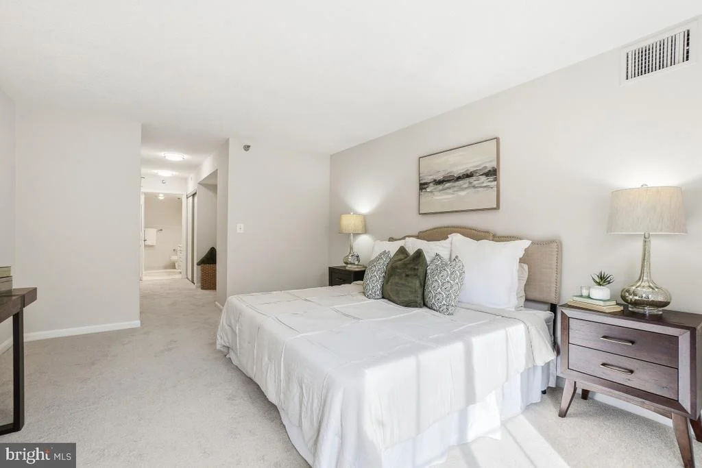 Photo of Unit 203 at 14801 PENNFIELD CIRCLE