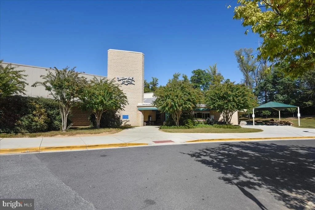 Photo of 8607 WILD OLIVE DRIVE
