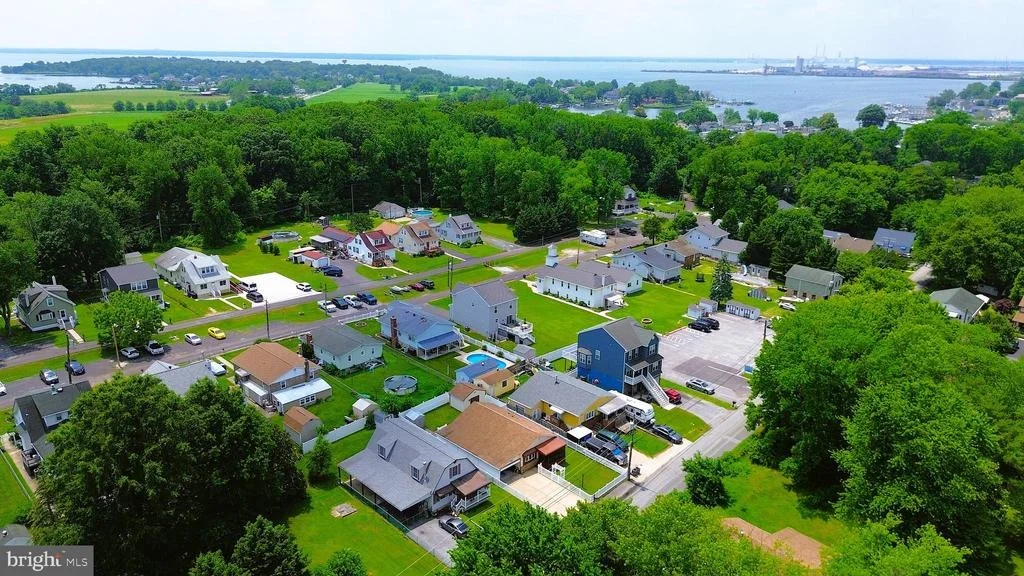 Photo of 8029 SHORE ROAD