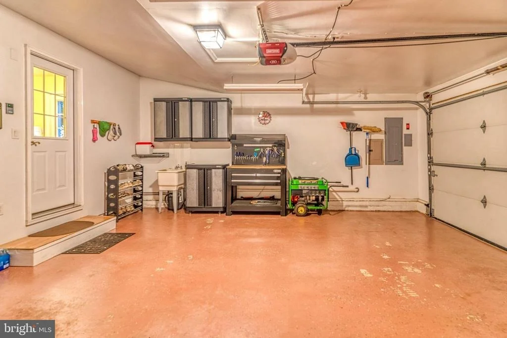 Photo of 16185 BRADBURN LANE