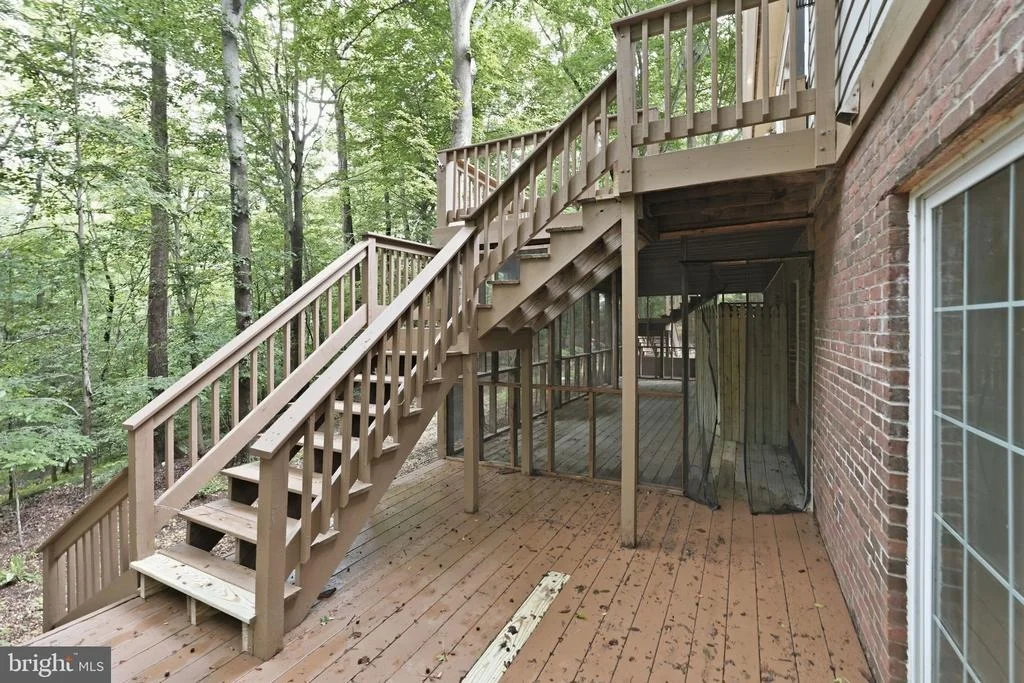 Photo of 616 HICKORY CIRCLE