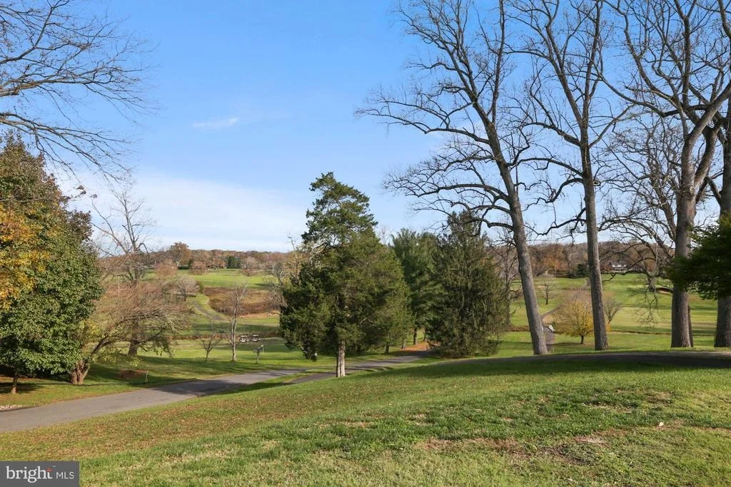 Photo of 9273 TOURNAMENT ROAD