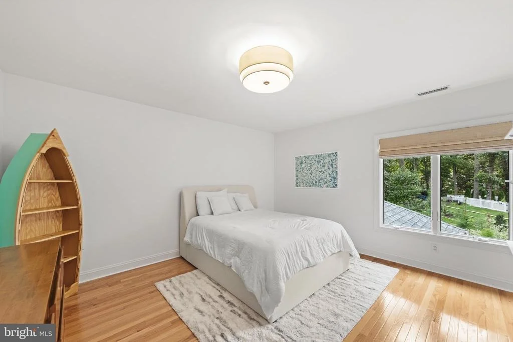 Photo of 123 GLADE CIRCLE W