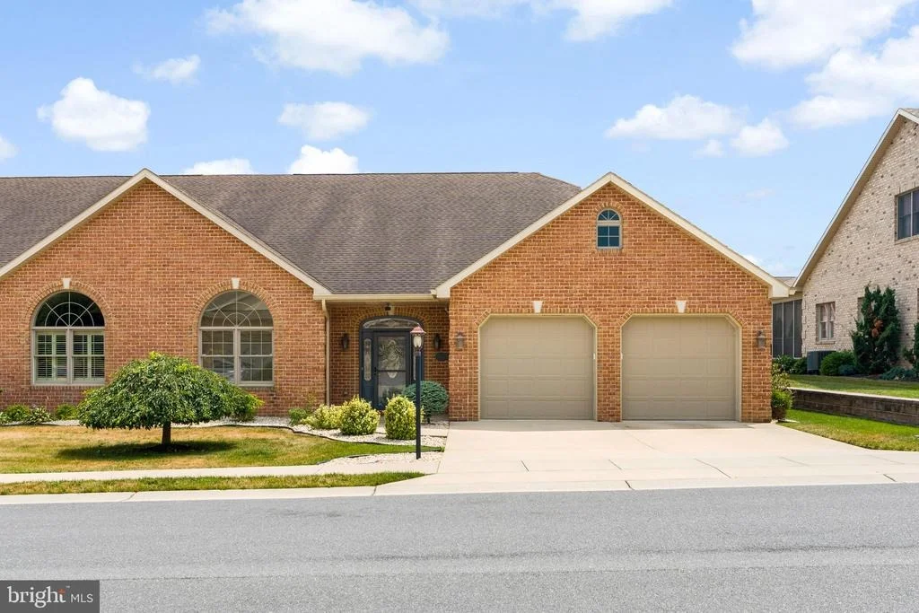 Photo of 19419 AMETHYST DRIVE