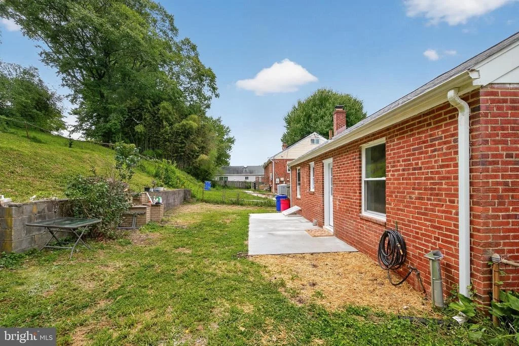 Photo of 2704 FENIMORE ROAD