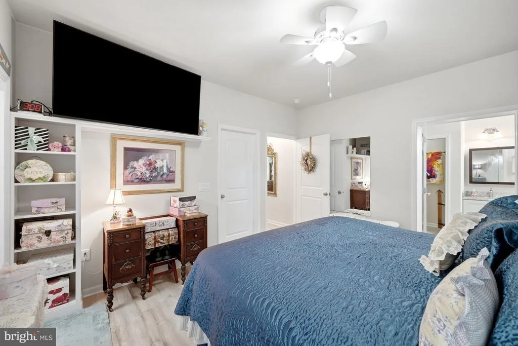 Photo of 9820 PRATTS DRIVE