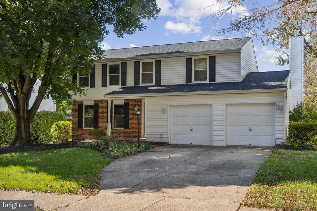 Photo of 8032 RED JACKET WAY