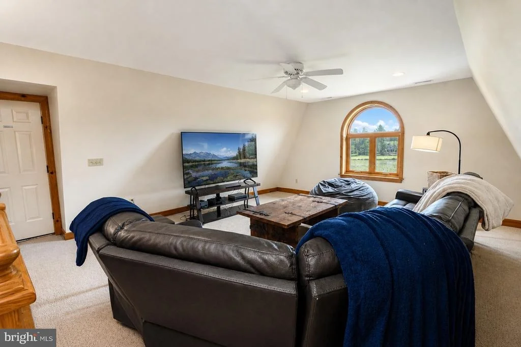 Photo of 282 LAKEFRONT LINKS DRIVE