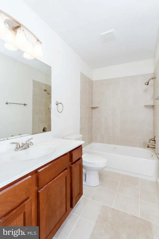 Photo of 3905 QUEEN MARY DRIVE