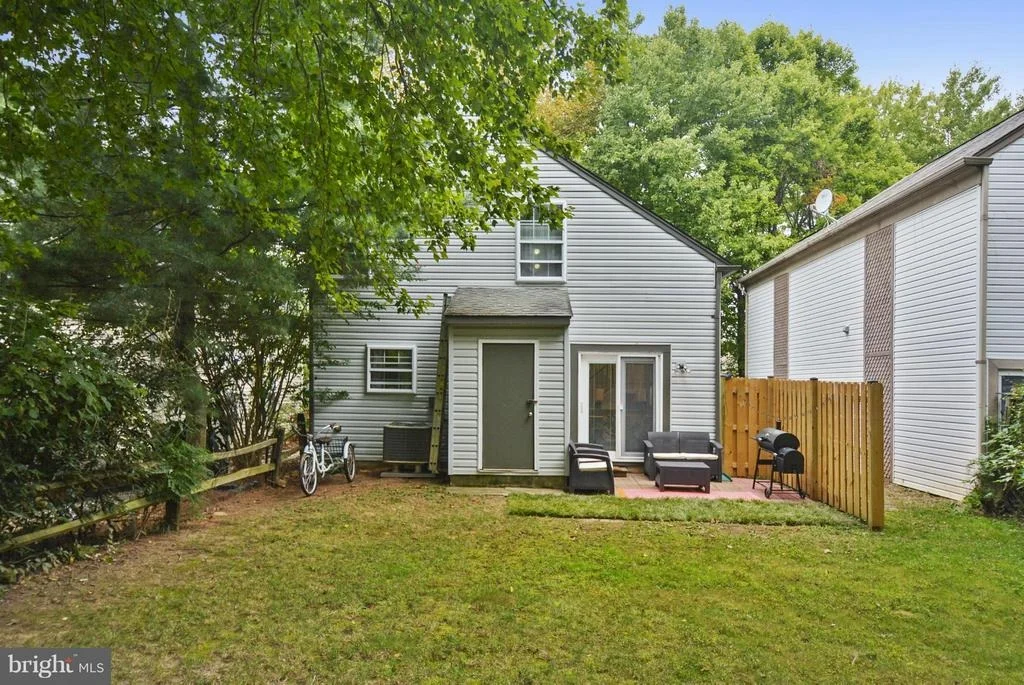 Photo of 7263 STEAMERBELL ROW