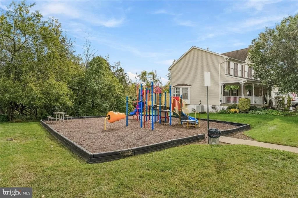 Photo of 623 ANGELWING LANE