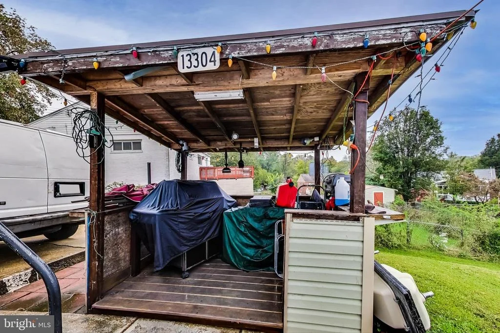 Photo of 13304 DAUPHINE STREET