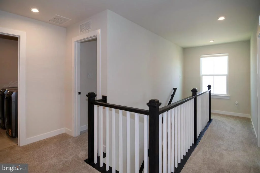 Photo of 17 SEQUOIA COURT