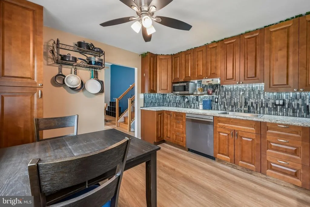 Photo of 417 FLORENCE AVENUE