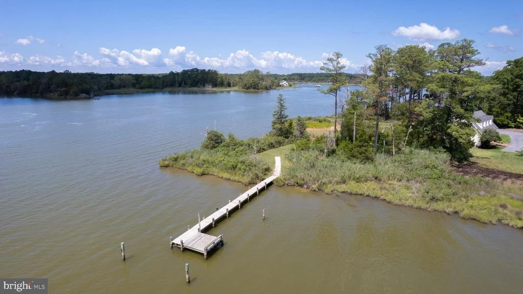 Photo of 1619 PERSEUS ROAD